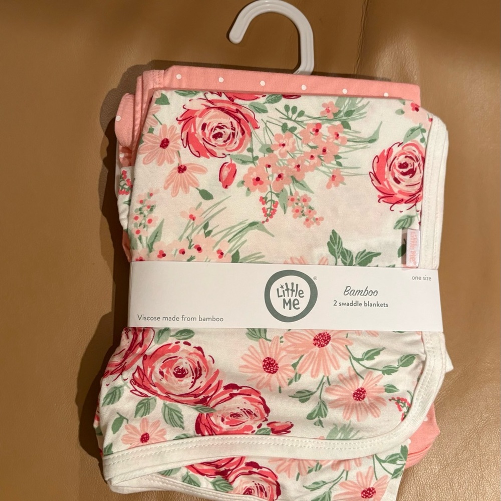 Little Me 2-piece Floral Swaddle Blankets